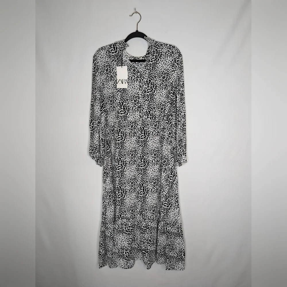 Zara Leopard Print Boho Dress - Picture 2 of 11